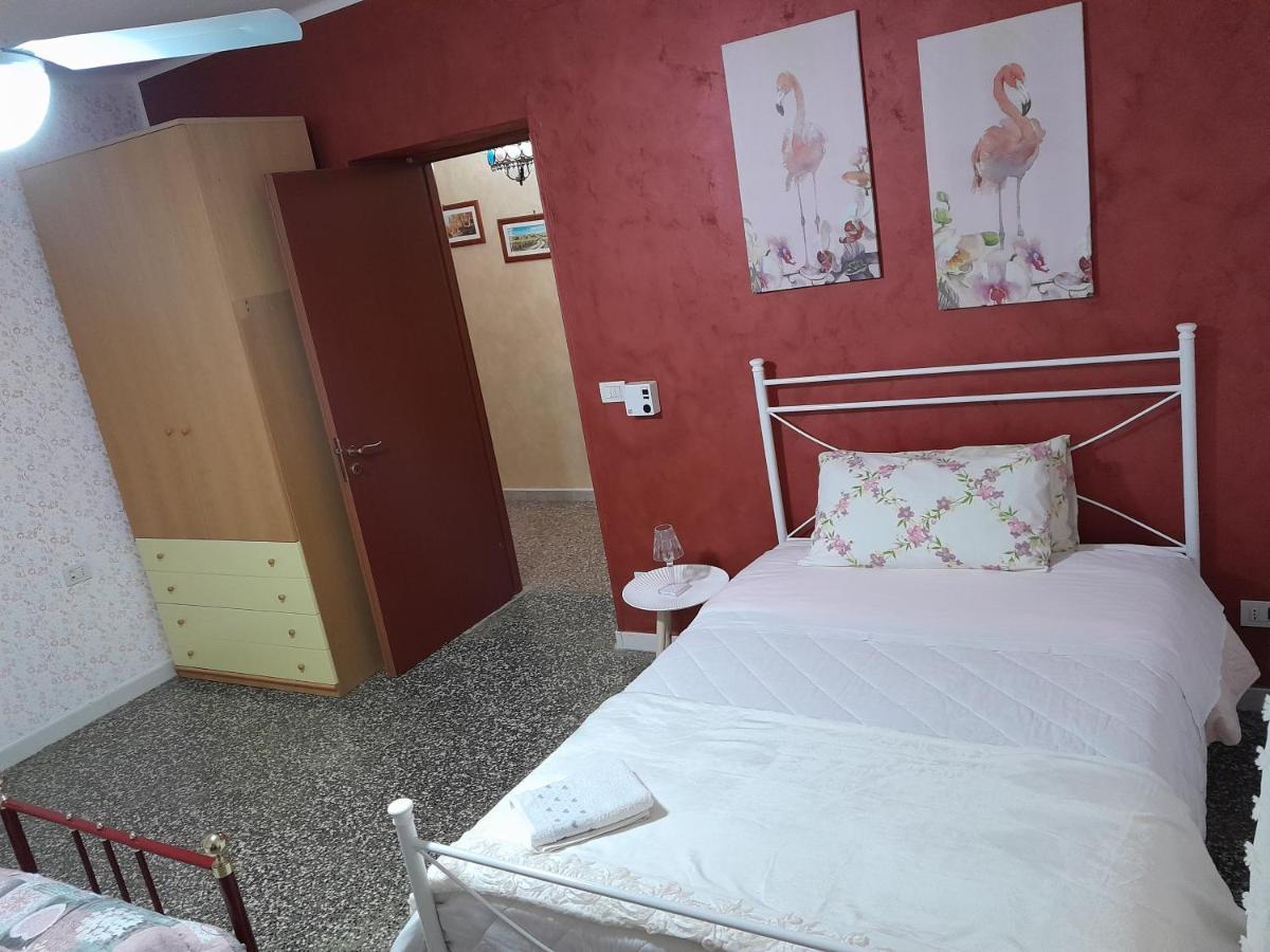 Casa Vacanza Nonna Dora Matera Luaran gambar