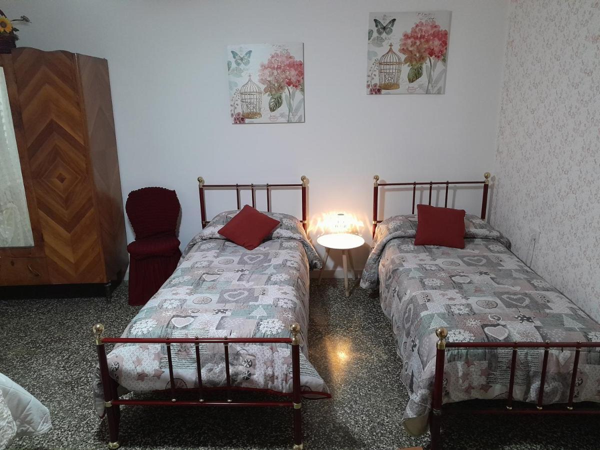 Casa Vacanza Nonna Dora Matera Luaran gambar